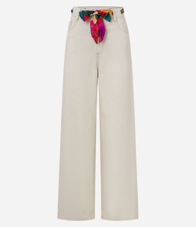 Pantalón Wide Leg en Sarga con Cinturón Pañuelo Estampado 5