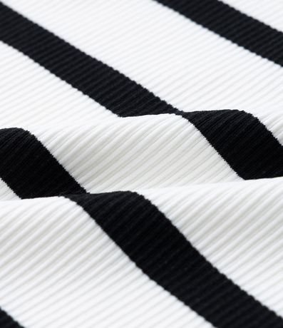 Blusa Infantil Seamless Rayada con Cuello Polo - Talle 5 A 14 años 3