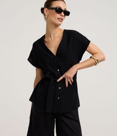 Blusa en Viscosa con Escote V y Cinturón Amarraciones