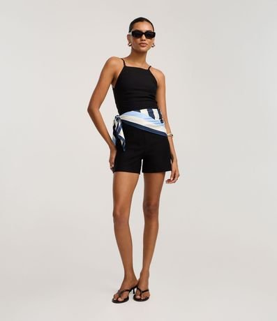 Blusa Ajustada em Viscose com Alça Fina e Decote Reto 2