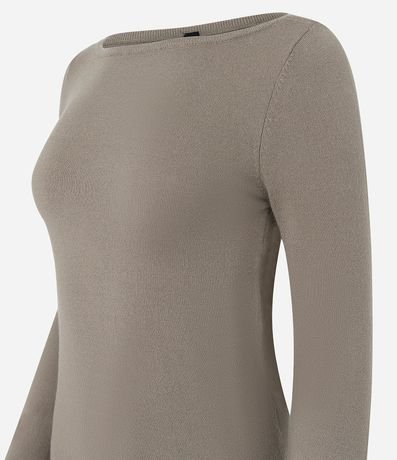 Sueter Punto en Viscosa con Escote Canoa 5