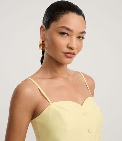 Blusa de Bretel en Viscosa con Escote Corazón y Botones 3