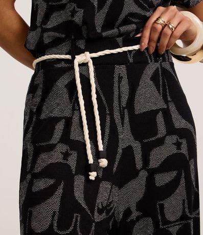 Pantalón Recto Acanalada en Viscosa con Cinturón Cuerda y Estampa Abstracta 4