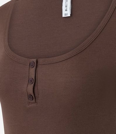 Blusa en Rib con Botones en el Escote 7
