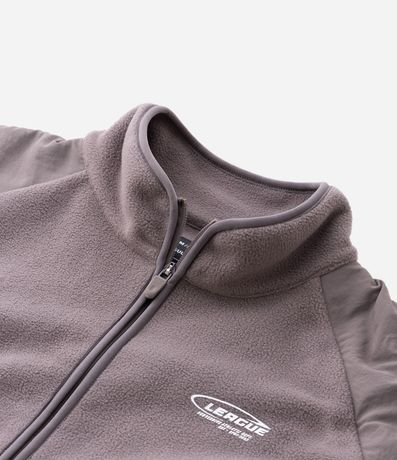 Buzo Masculino de Fleece con Cierre y Recortes Contrastantes 6