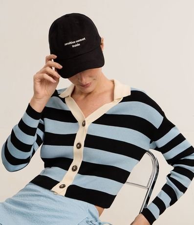 Gorra Aba Curva en Sarga con Bordado Sensitive Content 1