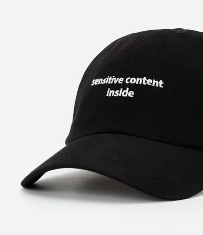 Gorra Aba Curva en Sarga con Bordado Sensitive Content 5
