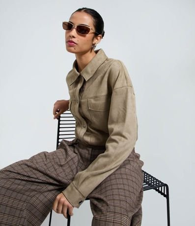 Camisa Regular en Gamuza con Bolsillo Cargo