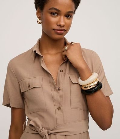 Vestido Midi en Sarga con Bolsos Utilitários y Lazo 3