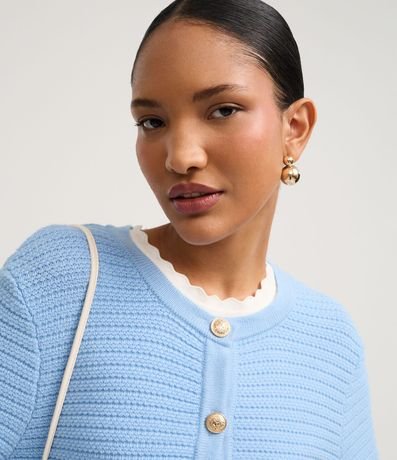 Cardigan Texturizado en Punto con Botones Metalizados 3