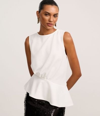 Blusa Peplum con Cuello Redondo y Ruedo Asimétrico