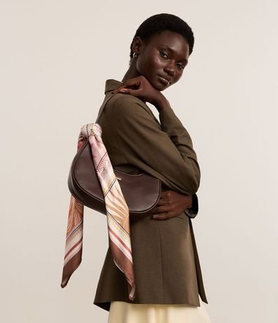 Pañuelo Cuadrado en Satén con Estampa Solaris 6