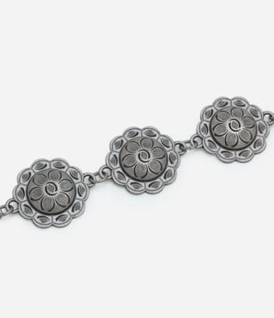 Cinturón Mediano en Cadena de Metal con Detalles de Flores 3