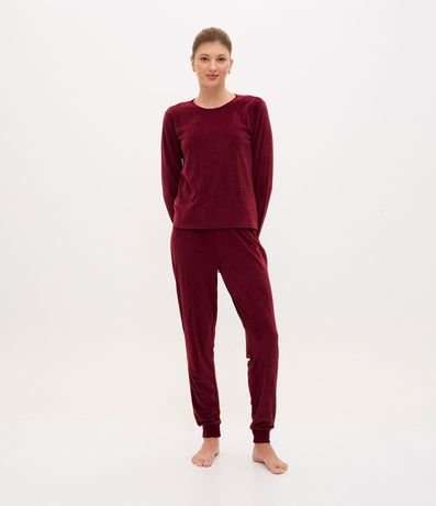Pijama Largo en Plush con Textura de Corazones y Canelado