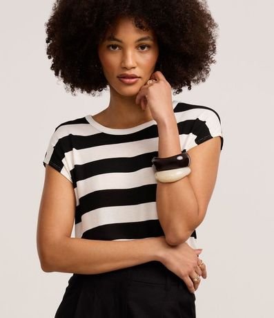 Blusa en Viscosa con Rayas Horizontales Largas