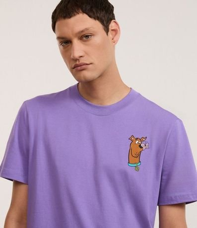 Remera Comfort en Media Malla con Estampa Scooby Doo 4