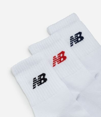 Kit 03 Medias Cano Mediano Deportivas en Algodón New Balance 4