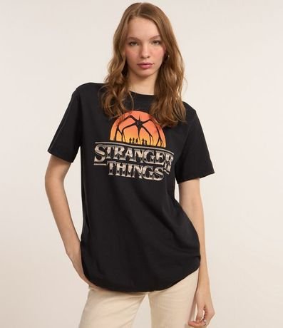 Remera T-Shirt en Algodón con Estampa Stranger Things 3