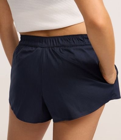 Short Corto en Tricolina con Pliegues 5