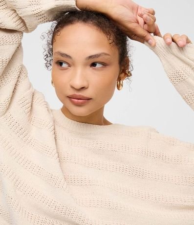 Blusa en Punto Texturizado con Lineas Horizontales