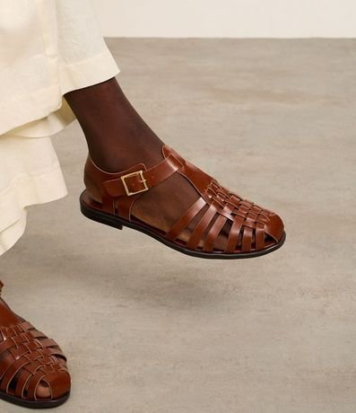 Sandalia Plana Fisherman con Tiras Tranzadas 7