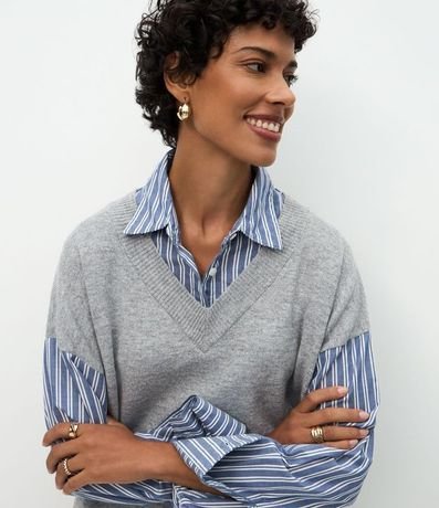 Camisa Alargada con Chaleco en Punto Sobrepuesto 3