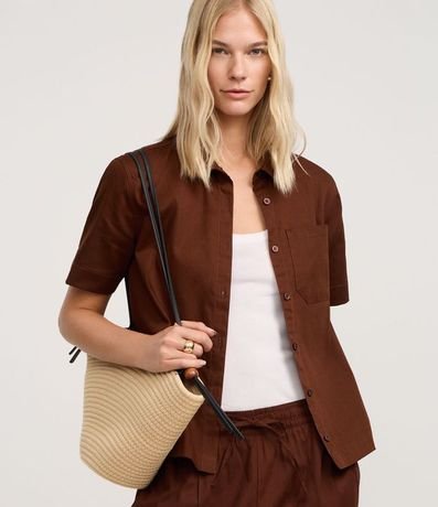 Camisa en Sarga con Bolsillo en el Pecho