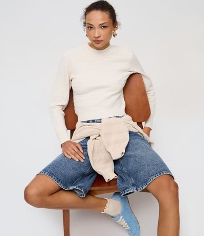 Suéter en Punto Texturizado con Cuello 3