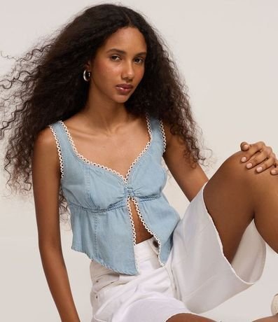 Blusa Cropped en Jeans con Botones Forrados en el Busto