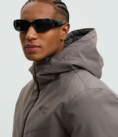 Campera Deportiva con Capucha y Estampa Lettering 3