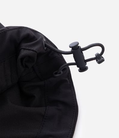 Campera Deportiva Tecnológica Resistente al Agua con Capucha 7