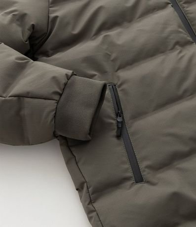 Campera Puffer Deportiva sin Costura con Capucha 7
