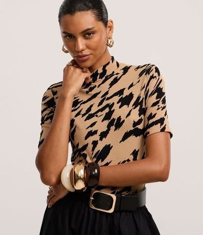 Blusa Acanalada en Rib con Estampa Tigre 3