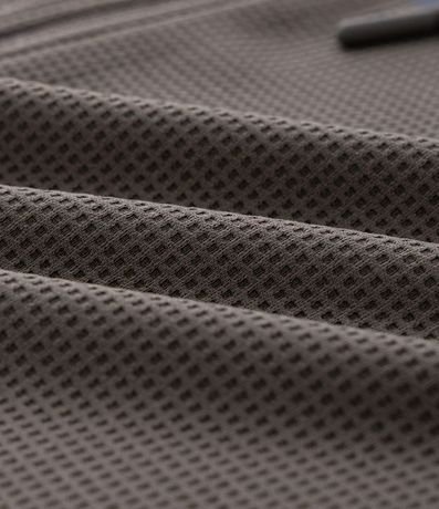 Saco Deportivo Texturizado con Raya Reflectante y Capucha 7