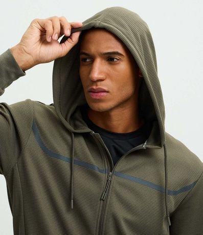 Saco Deportivo Texturizado con Raya Reflectante y Capucha 4