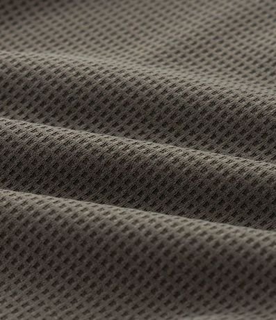 Pantalón Deportivo en Tela Texturizada con Cierre en los Bolsillos 7