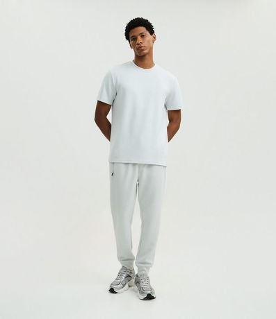 Remera Deportiva en Tecnologia Dry con Lettering 2