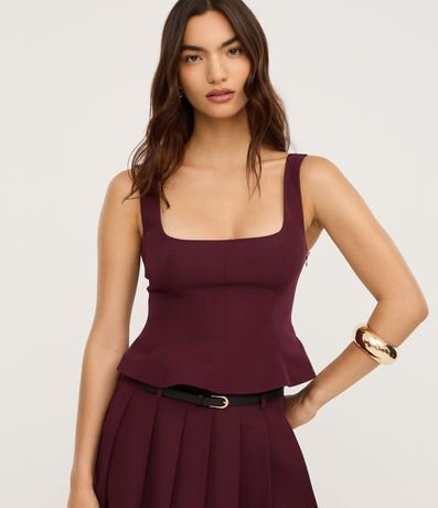 Blusa Sastrería con Escote Quadrado y Bajo Estruturada