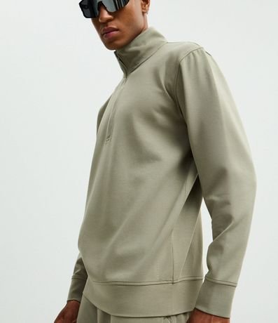 Buzo en Microfibra Liso con Cremallera 3