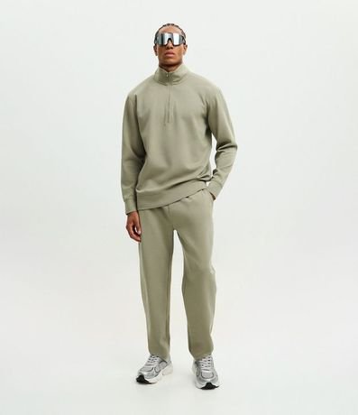 Pantalón Recto Deportivo en Algodón Tecnológico