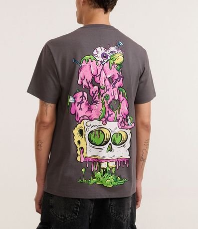Remera Comfort en Media Malla con Estampa Bob Esponja