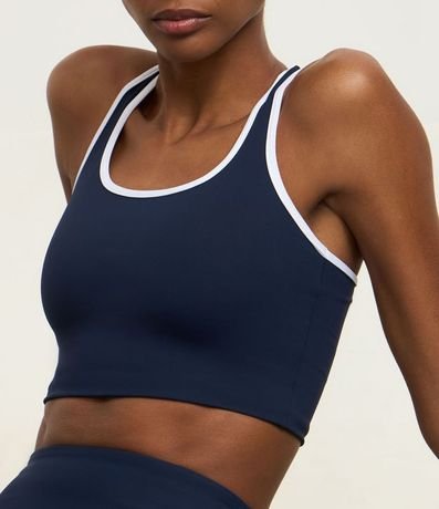 Top Deportivo Nadador sin Copa en Microfibra con Frisos Contrastantes 3