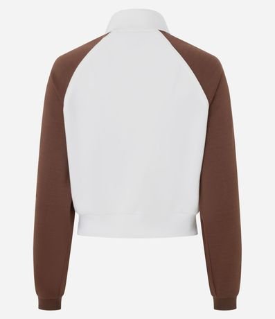 Saco Algodón con Bordado Lettering y Mangas Contrastantes 7