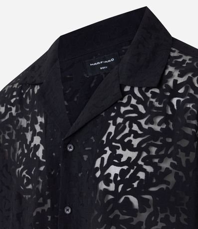 Camisa Boxy en Viscosa Texturizado Efecto Cutout 2