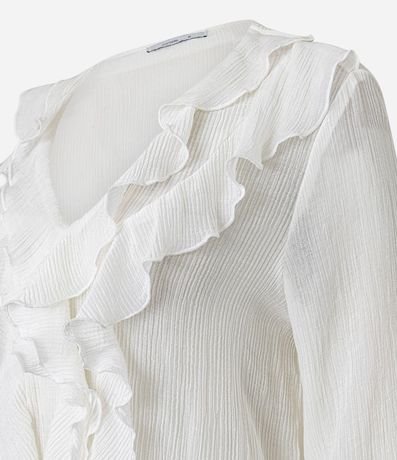 Blusa Texturizada en Viscosa con Volado de Escote 6