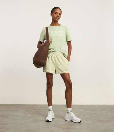 Remera Oversized en Algodón Efecto Lavado con Estampa Lettering Matcha 3