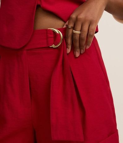 Short Sastre Cintura Alta en Viscosa con Cinto y Hebillas 4