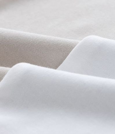 Kit 02 Bodies Básicos en Suedine con Cuello Americano - Talle RN a 18 meses 3