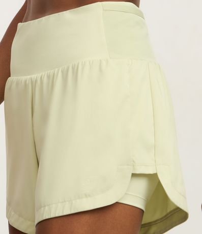 Bermuda Deportiva en Microfibra con Cintura Alto 3