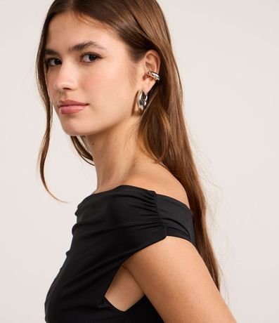 Blusa en Microfibra Hombro a Hombro con Escote Degagê 3